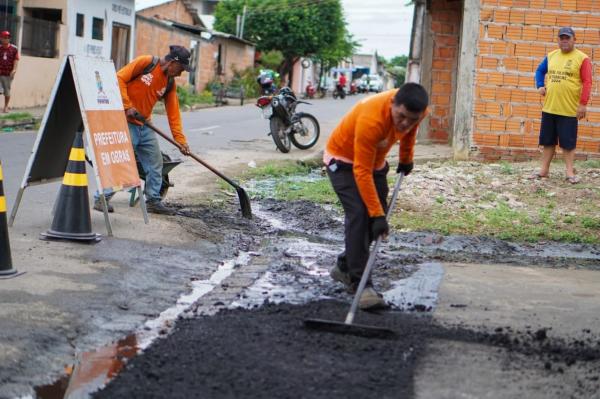 Prefeitura de Parintins intensifica recuperação asfáltica nos bairros