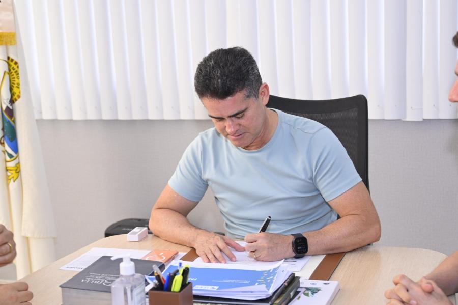 David Almeida nomeia 127 novos guardas municipais e reforça segurança em Manaus