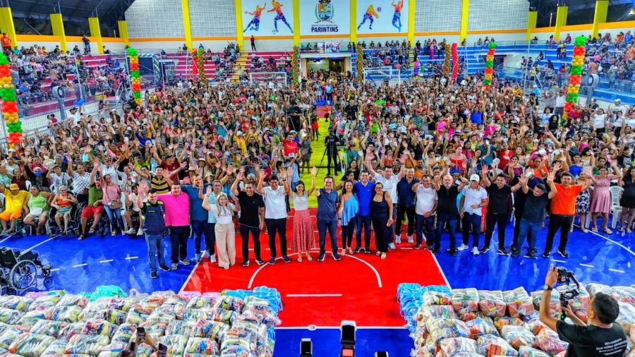 Mateus Assayag e Vanessa Gonçalves encerram o ano com grande Ação Cidadã e consolidam a gestão em Parintins