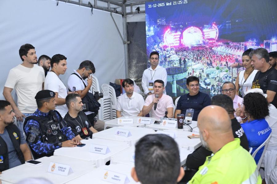 David Almeida celebra sucesso do Réveillon Manaus 2026 e reforça política de descentralização cultural