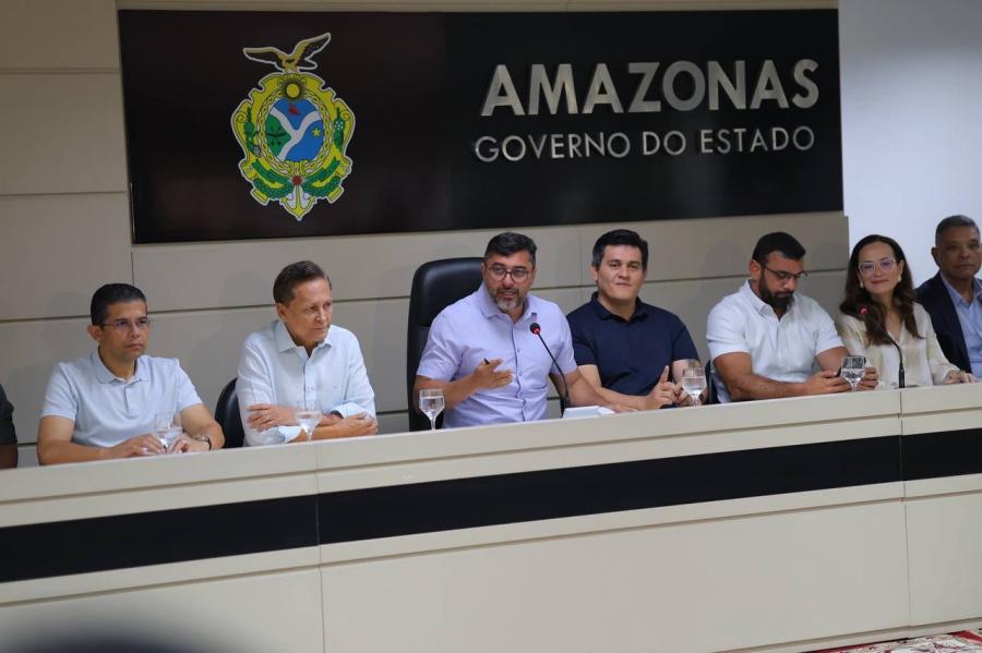 Wilson Lima anuncia redução do IPVA e novo ciclo do programa CNH Social no Amazonas