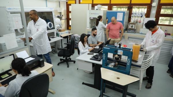 Pesquisa apoiada pelo Governo do Amazonas desenvolve microgeradores para monitoramento remoto na Amazônia