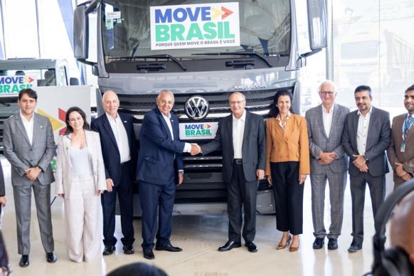 Programa Move Brasil oferece R$ 10 bilhões em financiamento acessível para caminhoneiros e transportadoras