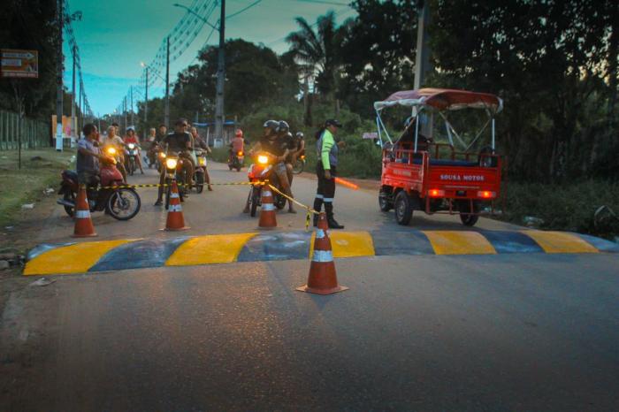 Prefeitura de Parintins avança na mobilidade urbana com melhorias na sinalização