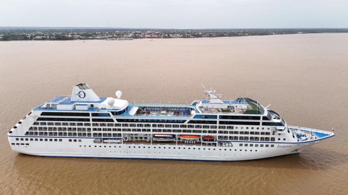 Parintins recebe transatlântico norte-americano e abre temporada de cruzeiros de 2026