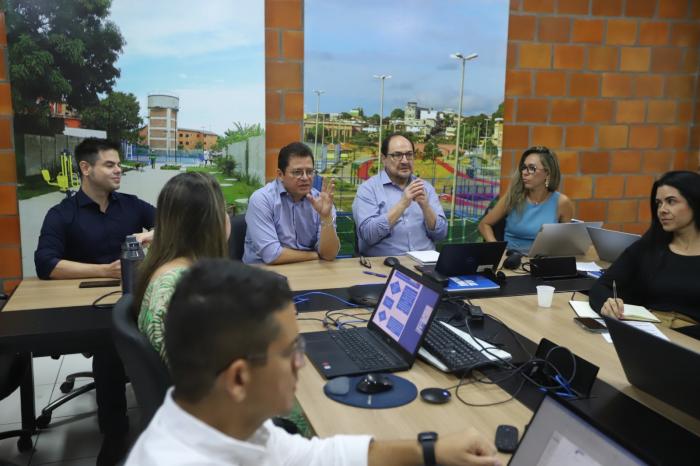 Governo do Amazonas alinha metas com o BID para acelerar obras do Prosamin+ em 2026