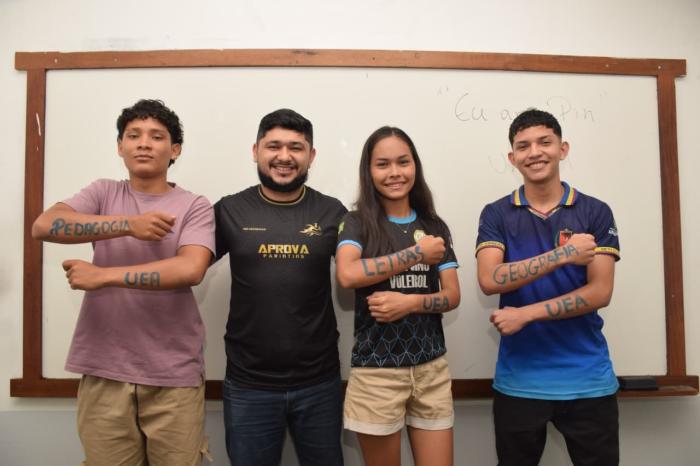 Pré-vestibular social da Prefeitura de Parintins garante 102 aprovações em universidades