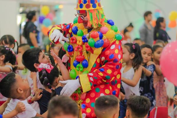 Vila Bulcão vira reino da folia com Carnaval Infantil cheio de cor e alegria
