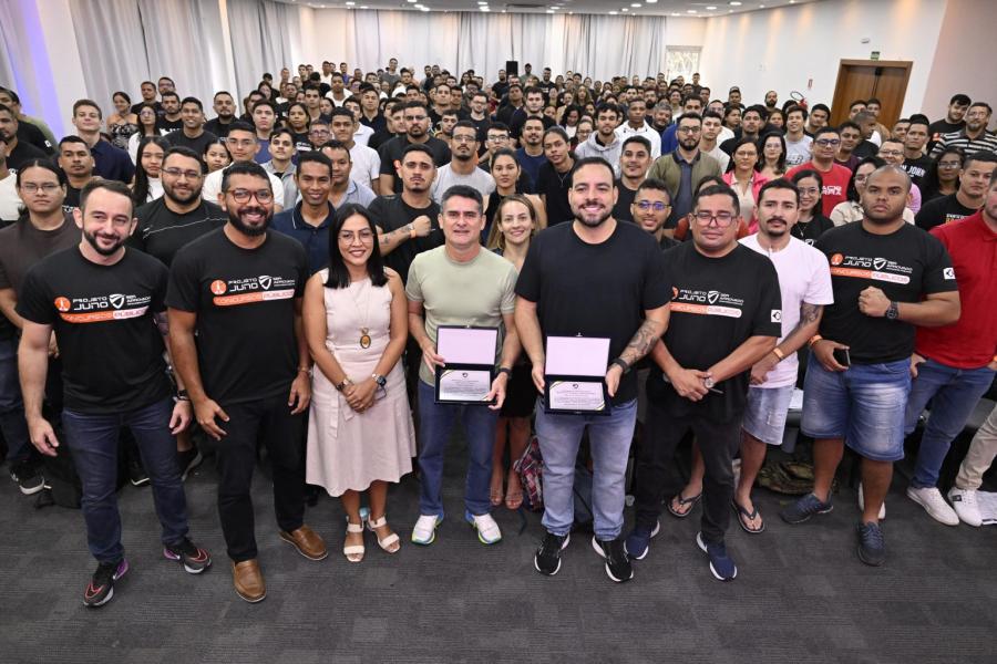 David Almeida anuncia concurso com 590 vagas para a Guarda Municipal de Manaus