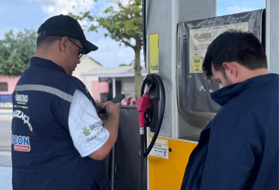 Procon multa 13 postos de combustíveis de Parintins e valor ultrapassa R$ 662 mil