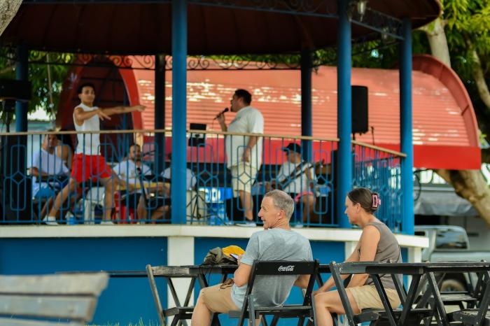 Com chegada de navio internacional, Parintins aposta em receptivo para fortalecer turismo