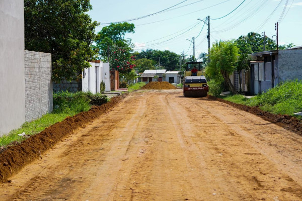 Obras avançam e transformam ruas no bairro Pascoal Alaggio, em Parintins