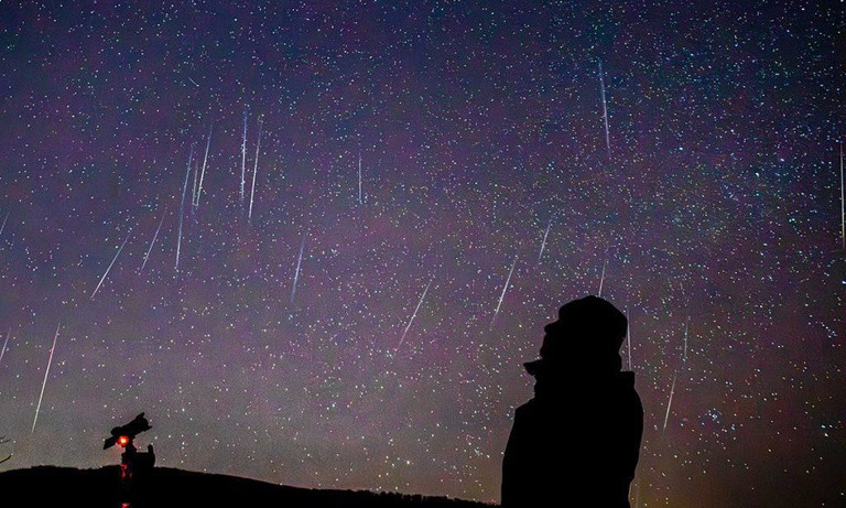 Chuva de meteoros Líridas poderá ser vista no Amazonas nessa madrugada