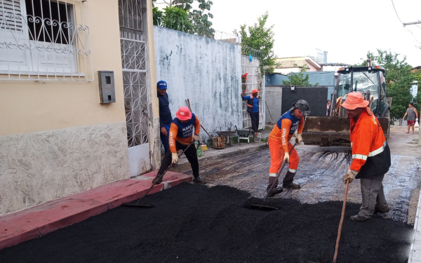 Prefeitura de Manaus acelera requalificação do Centro e transforma mobilidade na alameda Saturnino