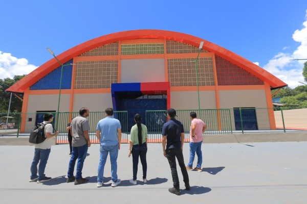 Prefeitura conclui ginásio da Vila Amazônia e prepara entrega de novo espaço esportivo e cultural