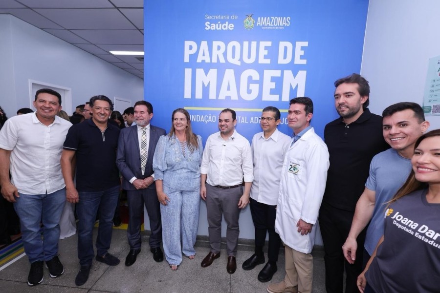Roberto Cidade inaugura nova ressonância magnética no Adriano Jorge