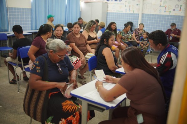 Jander Lobato leva serviços de saúde e assistência social ao Ramal do Brasileirinho