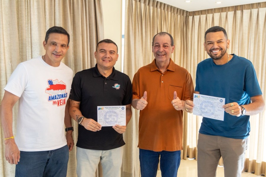 Omar Aziz amplia base do PSD com adesão de prefeitos para 2026