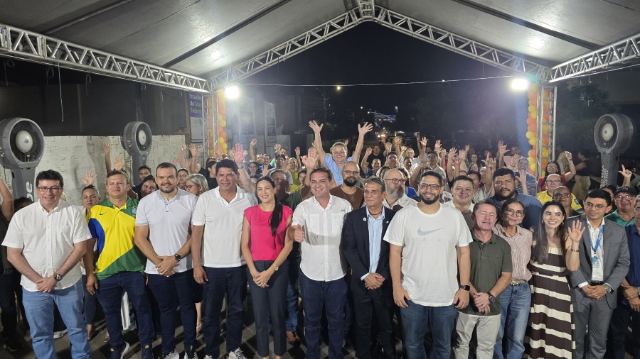 Mateus e Governo Lula assinam Ordem de Serviço para Policlínica em Parintins