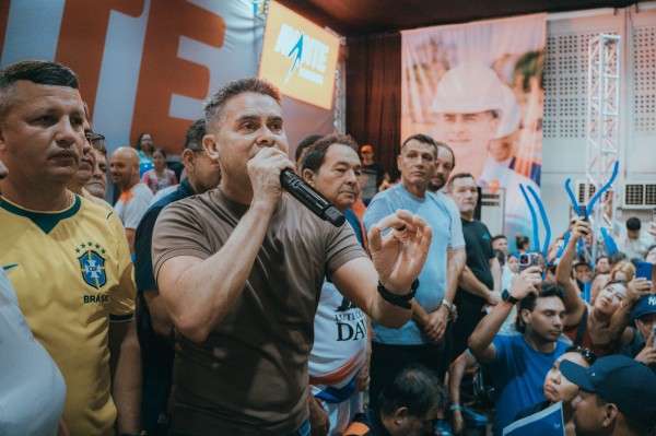 David Almeida recebe apoio do PDT e amplia articulação para eleições de 2026
