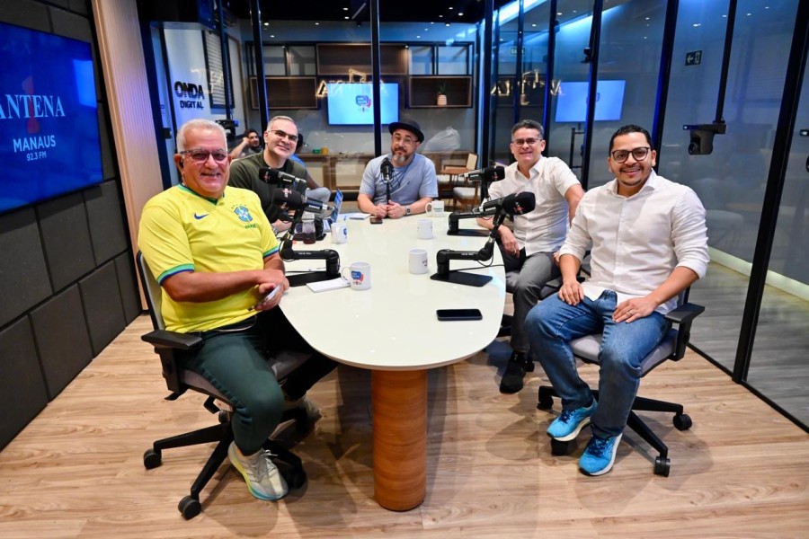 David Almeida amplia articulação e confirma aliança com cinco partidos no Amazonas