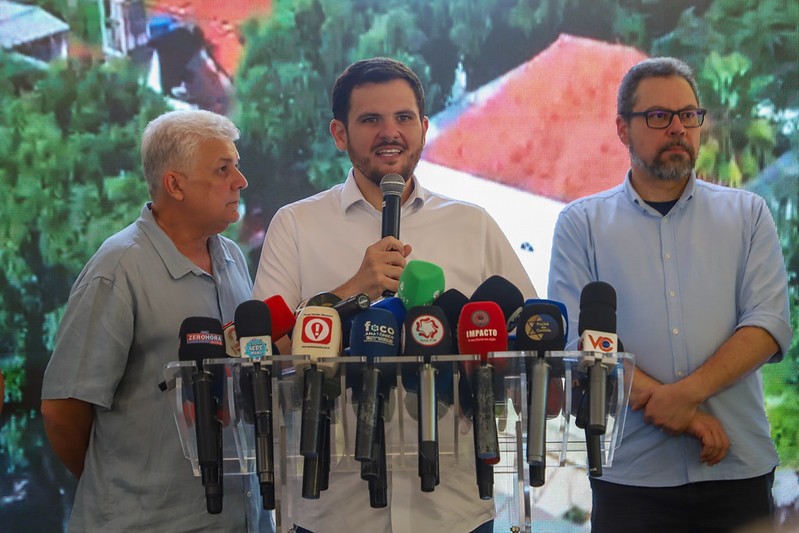 Renato Junior anuncia rua gastronômica e transferência de secretarias para revitalizar o Centro de Manaus