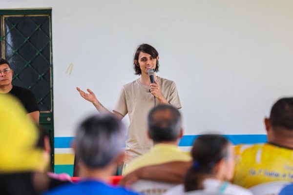Amom Mandel comemora aprovação de PEC que pode reduzir o IPVA