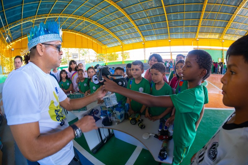 Projeto Guardiões da Amazônia leva educação ambiental e inovação a escolas de Parintins