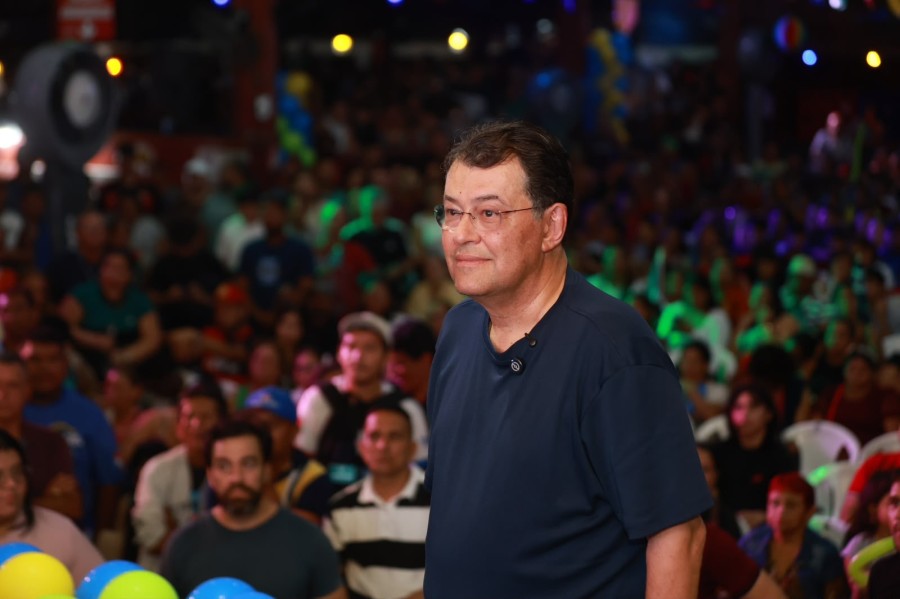 Eduardo Braga apresenta prioridades para o Amazonas em encontro com lideranças em Manaus