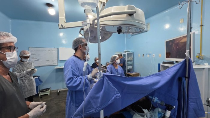 Parintins realiza primeira cirurgia com nova torre de videolaparoscopia 4K