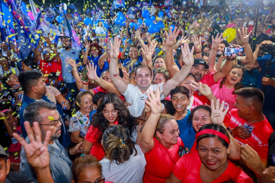 Roberto Cidade defende escolas com IA, robótica e novos laboratórios no Amazonas