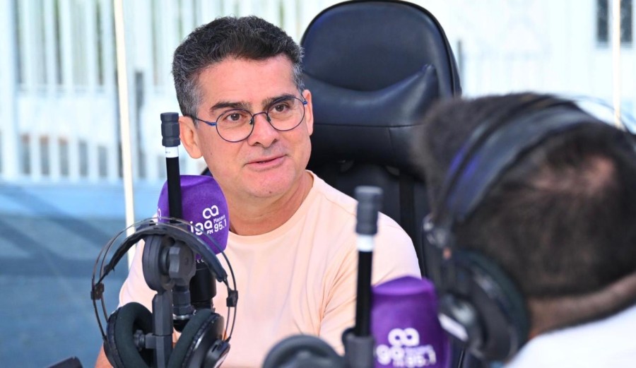 David Almeida anuncia proposta para dobrar Auxílio Estadual de R$ 150 para R$ 300