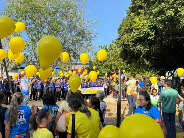 Escolas estaduais de Parintins levam debate sobre saúde emocional às ruas durante Setembro Amarelo