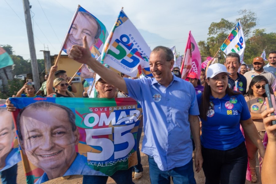 Omar Aziz defende aumento do Auxílio Estadual Permanente durante entrevista em Manaus