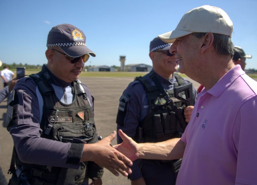 Omar Aziz aposta em polícia mais preparada para combater a criminalidade no Amazonas