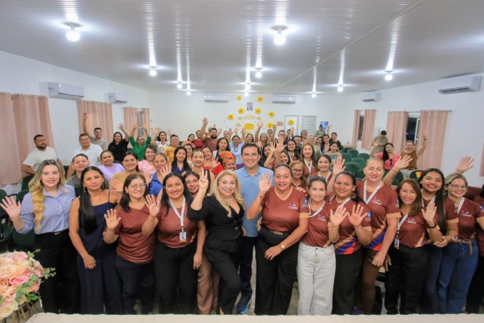 Prefeitura de Parintins empossa 38 novos membros do Conselho de Assistência Social