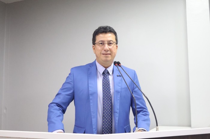 Fábio Cardoso indica Ação Cidadã no bairro Santa Clara, em Parintins