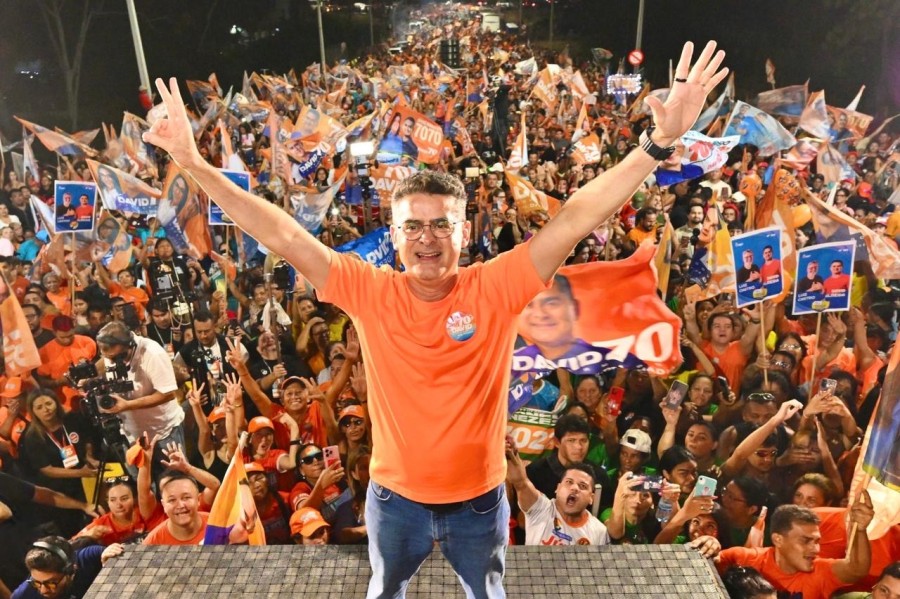 Pesquisa IHPEC mostra Omar Aziz com 25,7% e David Almeida em segundo