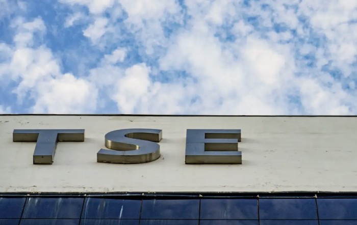 TSE dá 24 horas para Meta explicar tratamento às campanhas e aumenta multa para R$ 1 milhão