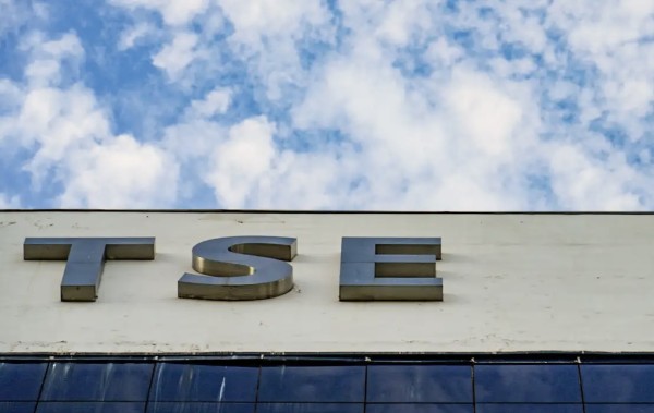 TSE dá 24 horas para Meta explicar tratamento às campanhas e aumenta multa para R$ 1 milhão