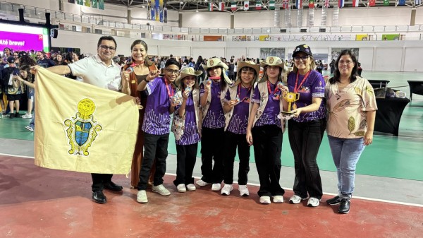 Estudantes da rede municipal de Manaus conquistam prêmio de inovação em festival nacional de robótica