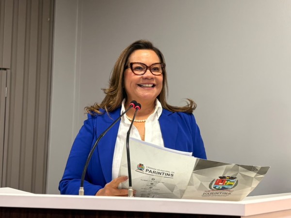 Márcia Baranda apresenta projeto para levar cultura de Parintins a outros estados