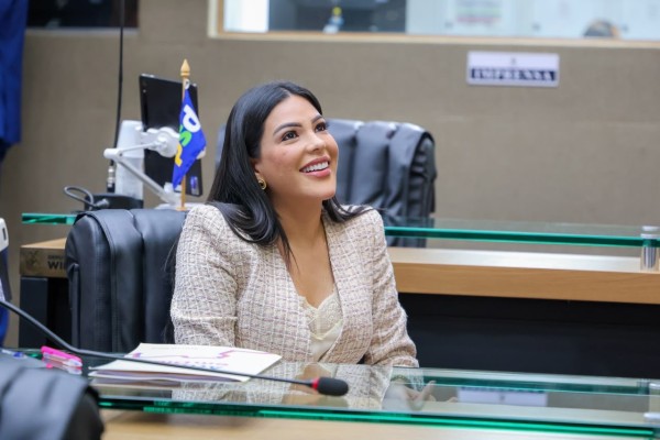 Mayra Dias apresenta projeto para ampliar oportunidades a jovens rurais e ribeirinhos