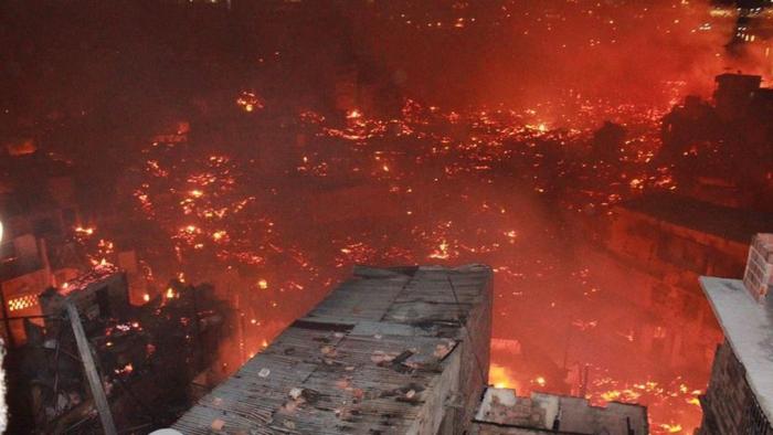 Força-tarefa  presta atendimento às vítimas de incêndio no Educandos