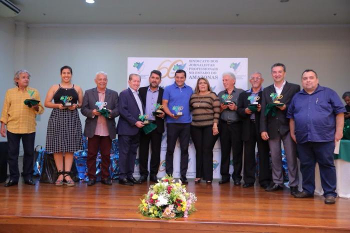 Governador eleito participa da comemoração dos 60 anos do Sindicato dos Jornalistas do Amazonas